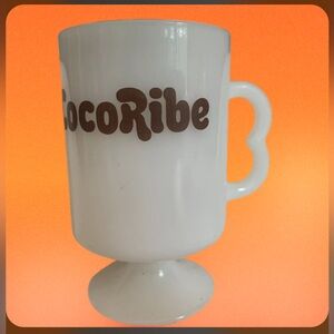 VINTAGE MILK GLASS COCORIBE‎ PEDESTAL MUG/CUP